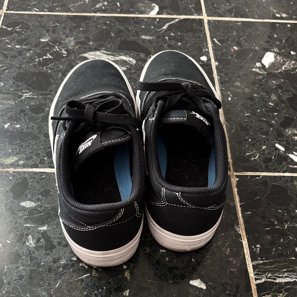 Nike SB Skate Sneakers W9 M7.5 - Picture 4 of 4